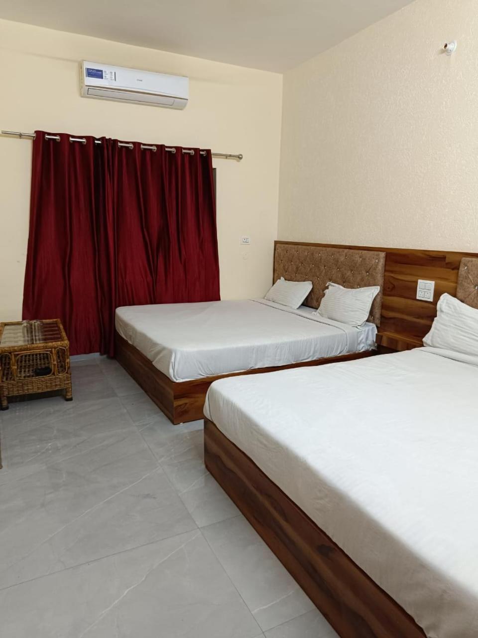 Hotel Shiv Ganga Rishīkesh Zewnętrze zdjęcie