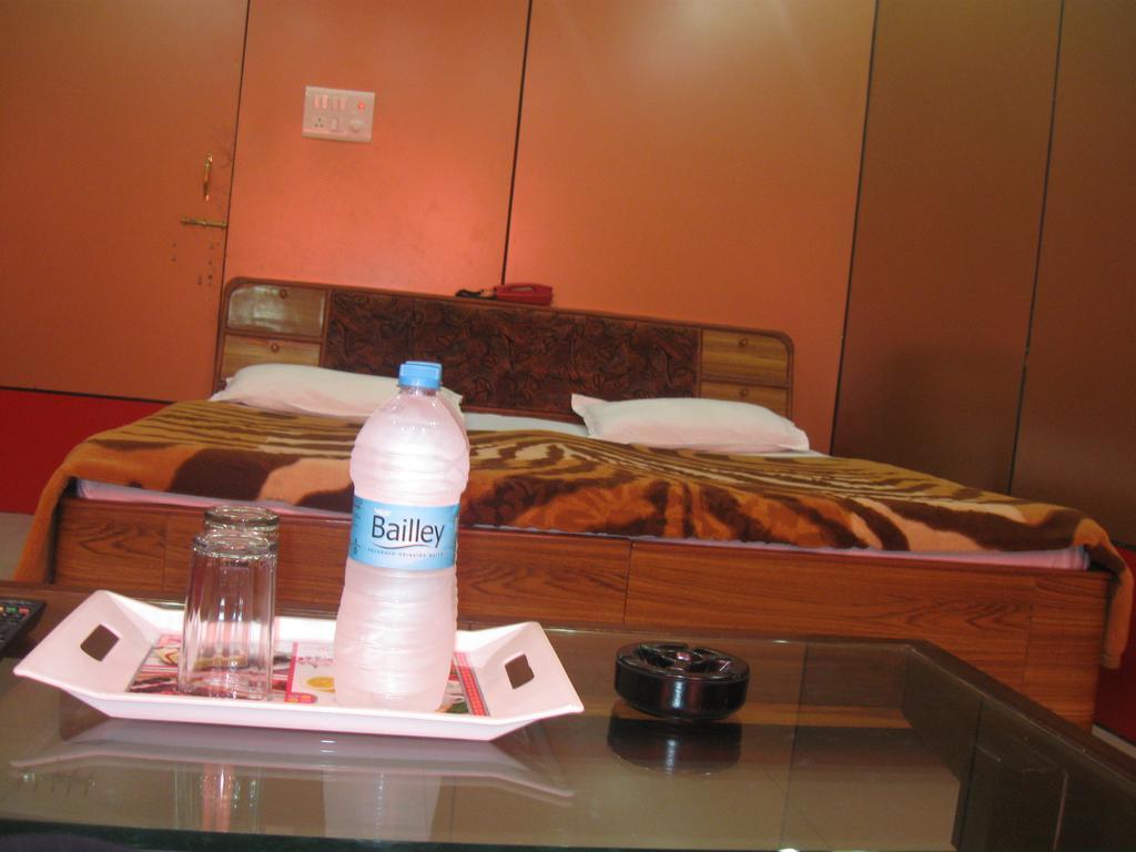 Hotel Shiv Ganga Rishīkesh Pokój zdjęcie